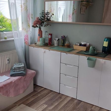 Gemuetliches Einzelzimmer Frisch Renoviert ,Super Late Check In Moeglich Brake (Bielefeld) Eksteriør bilde