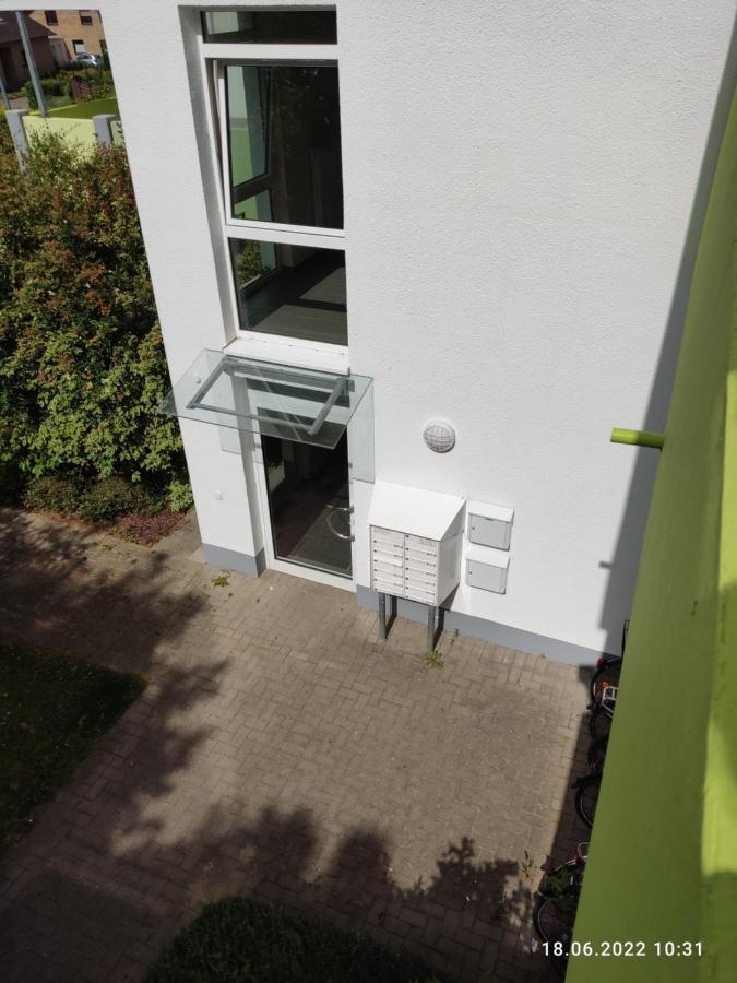 Gemuetliches Einzelzimmer Frisch Renoviert ,Super Late Check In Moeglich Brake (Bielefeld) Eksteriør bilde